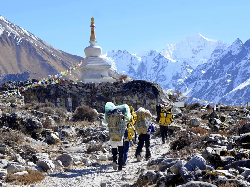 Langtang Gosaikunda Laurebina Pass Trek