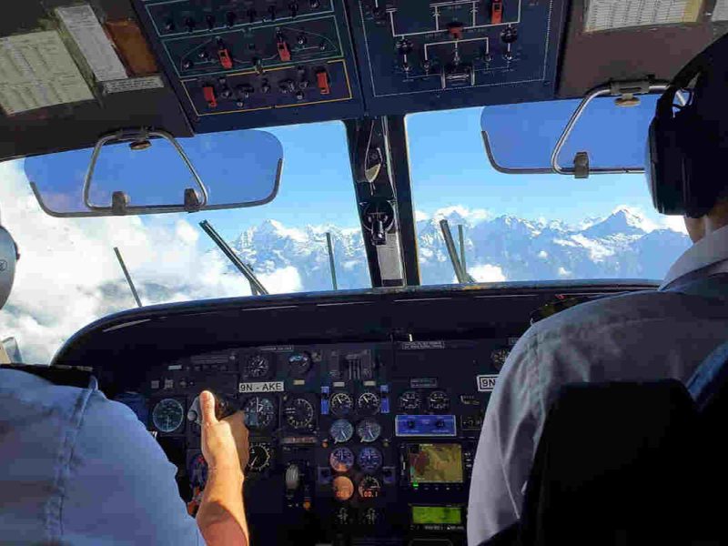 Lukla flight