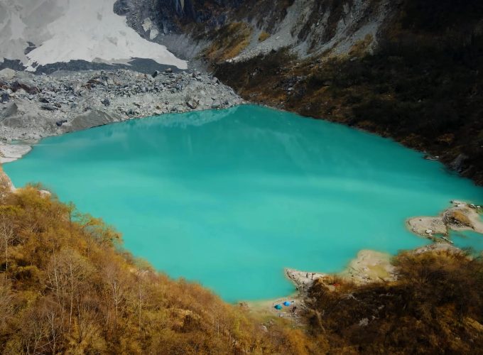 Kapuche Lake Trekking