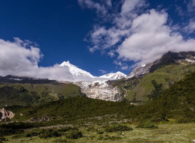 Manaslu Circuit Trek -13 Days